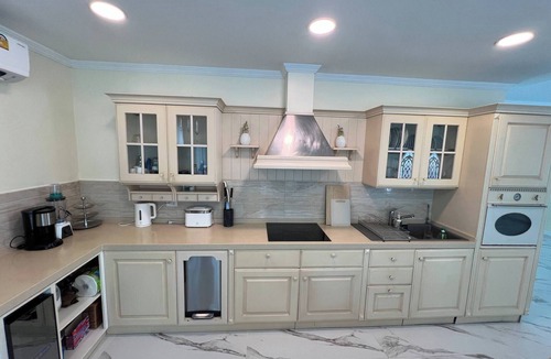 Si Sunthon Villa | 5 Bedrooms Villa 5 min walk to Bangtao beach
