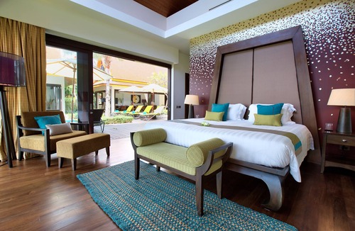 Taling Ngam Villa | 5BR Tropical Beachfront Villa | Lipa Noi Beach