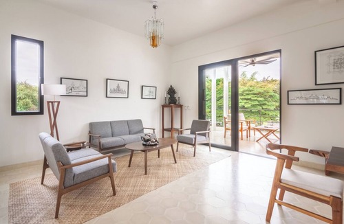 Siem Reap Villa | 7BR Grand Modern Villa, Private Pool Estate