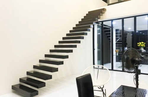 Wat Ket Apartment | 85 Sqm Spacious Private Room with 2 King Beds + Wi-Fi