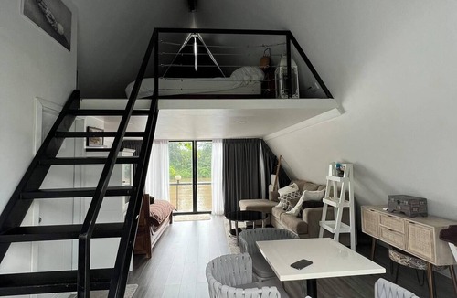 Srae Ambel House | A House For Family
