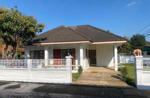 San Sai House | A1 Hotel