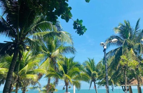 Khanom Resort | Alongkot Beach Resort Khanom