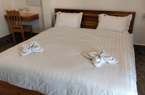 Nong Khiaw House | Alounthong Guesthouse