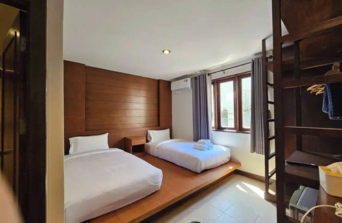 Nong Thale Hotel | Anda See House