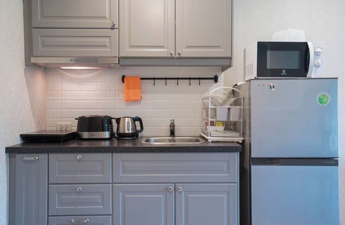 Sa Khu Apartment | Apartment Near Nai Yang Beach - Pool View 1BR Condo with Gym & Fast Wi-Fi - B403