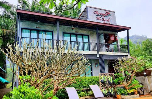 Krabi Hotel | Areeya Phubeach Resort Coliving Coworking