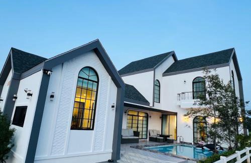 Mu Si Villa | Arkas Oon Pool Villa Khaoyai