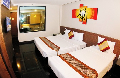 North Pattaya Hotel | Arthitaya Green Nature Hotel & Lakkhana