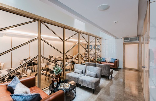 Silom Hotel | Artino Hotel