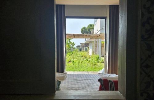 Ko Yao Hotel | Artisan Koh Yao Yai Upcycle design Ocean front Villas