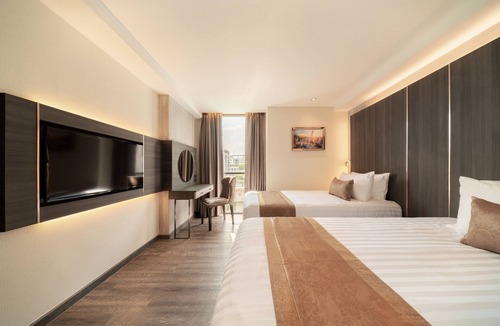 Bangkok Central Business District Hotel | Aspira Parc Sukhumvit 22