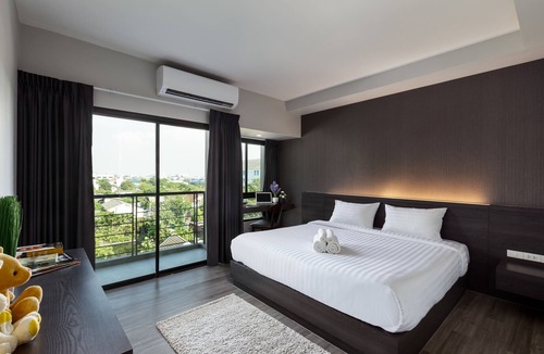 Mueang Samut Prakan District Hotel | At S115 Residence