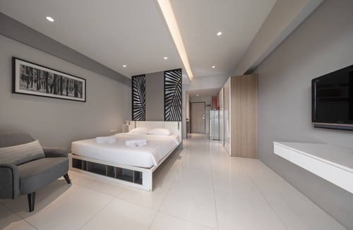 Khlong Toei Hotel | At115 by Rompo Mansion