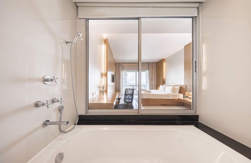 Khlong Toei Hotel | At115 by Rompo Mansion