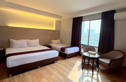 Ratchadaphisek Hotel | Atrium Boutique Hotel