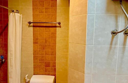 North Pattaya Hotel | Authong Residence