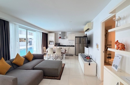 Karon Apartment | B14 - 2 Bedroom Serviced Apt with Pool Access, Karon Beach