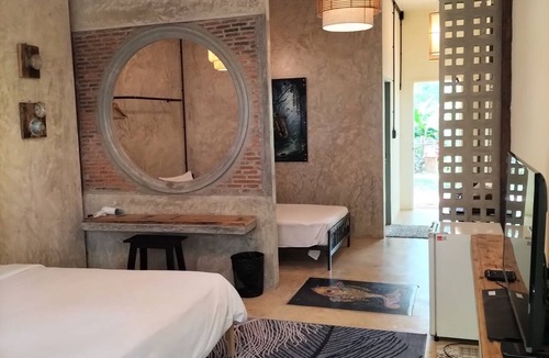 Trat House | Baan Hotelier Resort