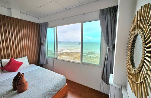 Koh Lan Hotel | Baan I Taley On Sea