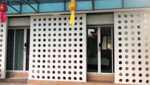 Sri Phum Apartment | Baan Ploy Inn 2