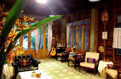 Sawankhalok Hostel | Baan Somlim Homestay - Hostel