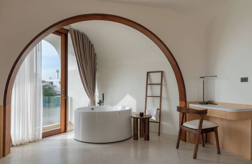 Ayutthaya Hotel | BAAT Boutique Hotel