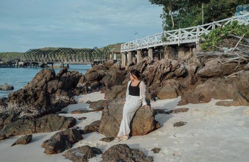 Haad Sang Wan Hotel | Bamboo S K L - S