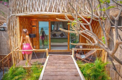 Haad Sang Wan Hotel | Bamboo Villa Koh Larn