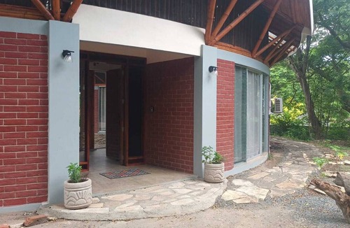 San Juan del Sur House | Bambu C Casa: Jungle stay, walking distance to Playa Marsella beach.