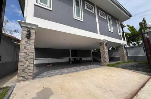 Bang Sare Villa | Bangsaray Villa Beach Side