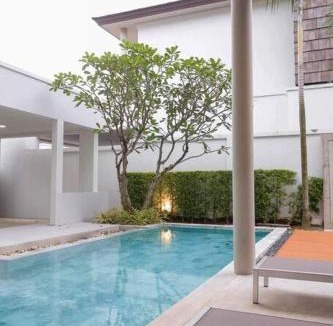 Choeng Thale Villa | Bangtao Modern Luxury 3-Bd Villa near Laguna Park
