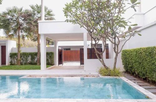 Choeng Thale Villa | Bangtao Modern Luxury 3-Bd Villa near Laguna Park