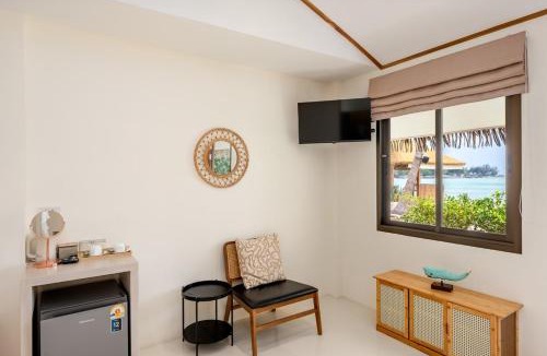 Maret Villa | Bankun Boutique Beachfront 7br private beachfront
