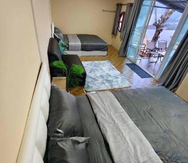 Chom Thong Resort | Bansuanariya บ้านสวนอริยะ