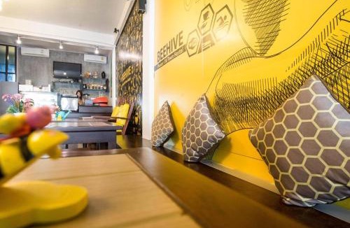 Talat Yai Hostel | Beehive Phuket Old Town Hostel