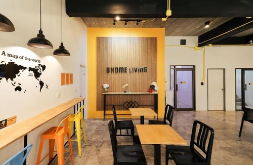 Ratchadaphisek Hostel | Bhome Living at MRT Sutthisan