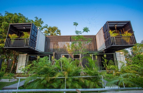 Phibun Mangsahan Hotel | Bluemoon Riverside Resort