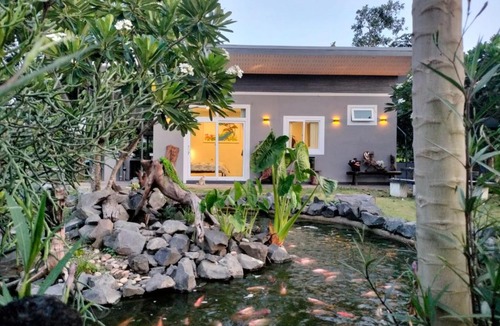 Sisaket House | Boathouse ,Sisaket