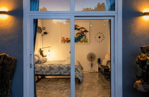 Sisaket House | Boathouse ,Sisaket