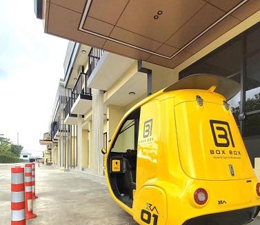 Sattahip Hotel | BOX BOX Hotel and Sports Restaurant