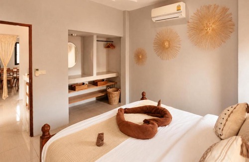 Thong Sala House | Casa Eden - Double King Bed - Peaceful Garden Retreat - 4K SmartTV