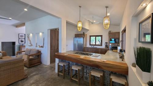 Jiquelite Villa | Casa Ohana