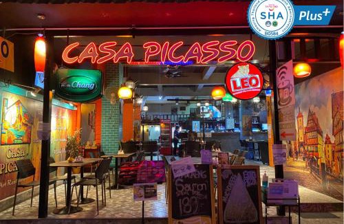 Phra Athit Hotel | Casa Picasso Near Khao San Road