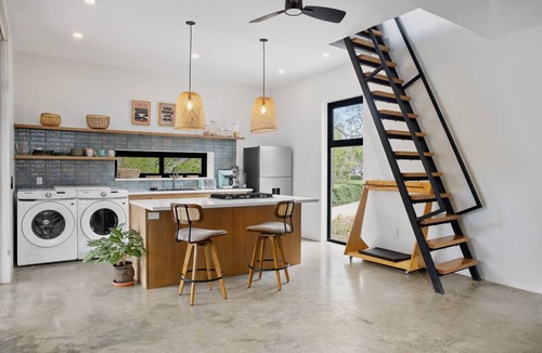 Rio Blanco House | Casa Rocas Surf House 50m to the Beach!