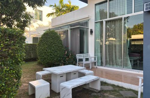 Rayong House | Casa Seaside Rayong Unit 23