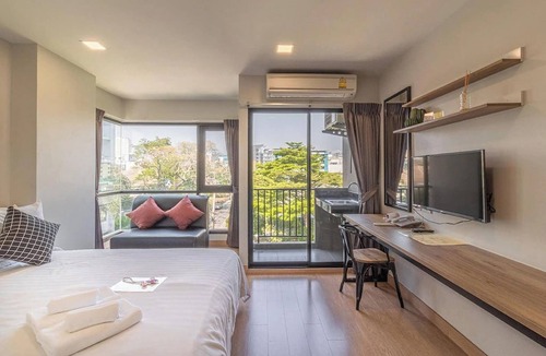 Chan Kasem Hotel | Casaluxe Hotel Ratchada