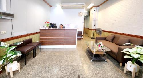 Patong Hotel | Chalita House