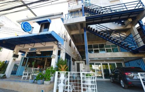 Downtown Krabi Hostel | Chanchalay Hip Hostel SHA Extra Plus