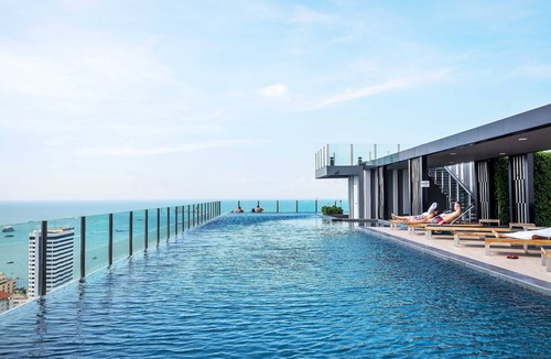 Central Pattaya Apartment | Charming 1-bedroom apartment in terrific Muang Pattaya with fitness room, WiFi